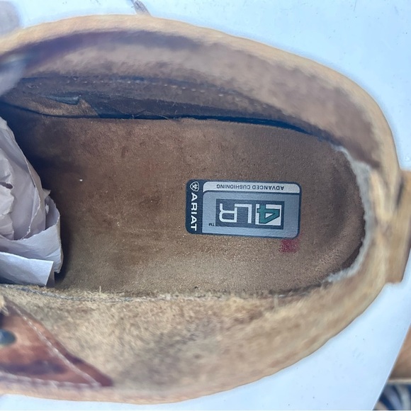 Ariat Men’s Holbrook Brown Leather Chukka Boot size 10 D - Picture 10 of 11